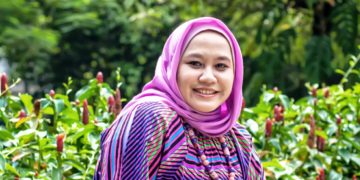 Jana Sandra, Kartini Masa Kini Yang Berjuang Bagi Kaum Dhuafa