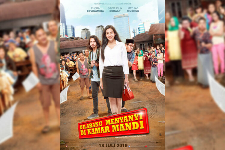 Adaptasi Liar ala John De Rantau dalam Dilarang Menyanyi di Kamar Mandi