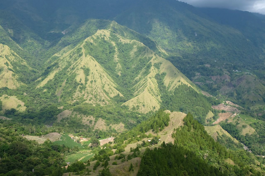 Gunung Nona, Si Cantik dari Enrekang