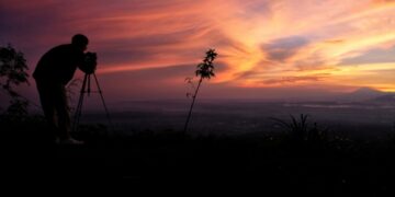 Kejarlah Semburat Matahari Pagi di Sukageuri View