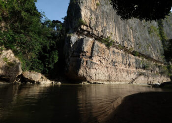 Kagumi Destinasi Menarik Enrekang, Tim JKW-PWI Sambangi Tebing Mandu & Perkebunan Bawang
