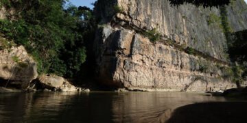 Kagumi Destinasi Menarik Enrekang, Tim JKW-PWI Sambangi Tebing Mandu & Perkebunan Bawang