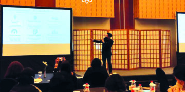 ELSA Speak Katrol Keterampilan Bahasa Inggris SDM Pariwisata Indonesia