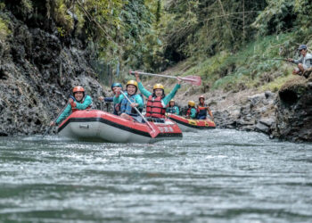 Road Trip hingga Staycation di Alam, Jadi 5 Tren Liburan Pasca Vaksinasi