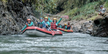 Road Trip hingga Staycation di Alam, Jadi 5 Tren Liburan Pasca Vaksinasi