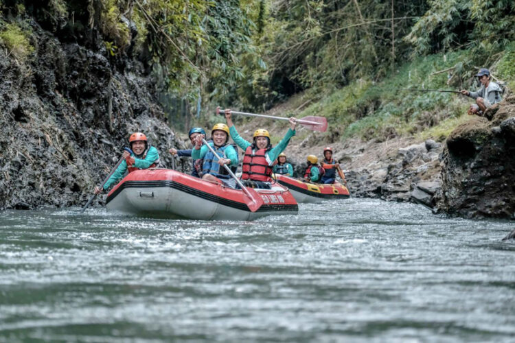 Road Trip hingga Staycation di Alam, Jadi 5 Tren Liburan Pasca Vaksinasi