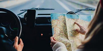 Ingin Road Trip Berkesan? Jangan Lupa 4 Barang Ini