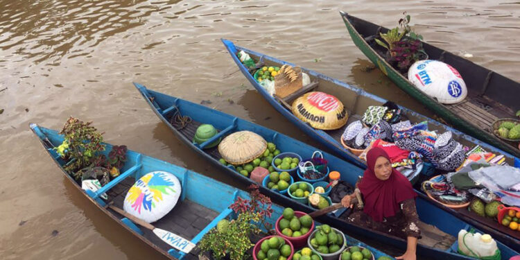 Pasar Terapung Lok Baintan, Target Utama Tim JKW PWI ke Kalimantan Selatan