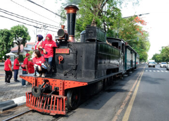 Mengenang Masa Lalu Diatas Sepur Kluthuk Jaladara