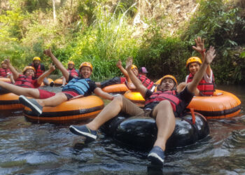 Pacu Adrenaline Lewat Tubing di Umbul Cokro