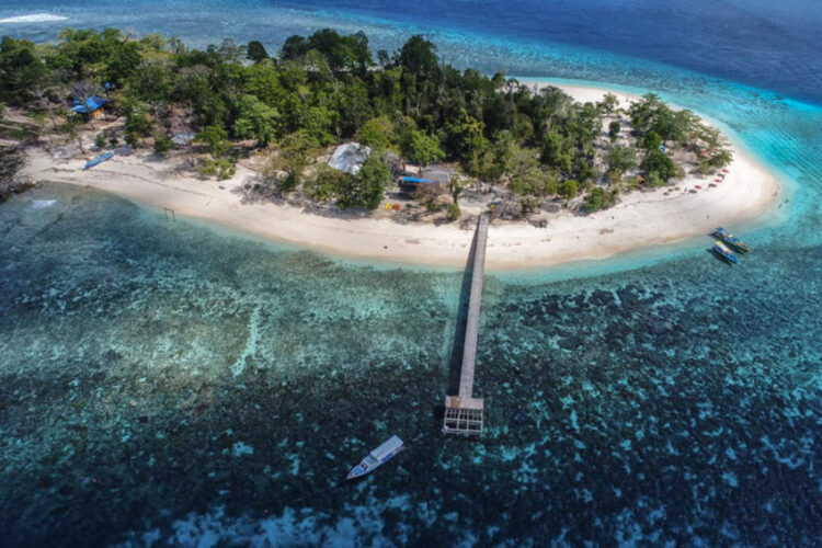 Pulau Lihaga, Si Cantik dari Minahasa Utara