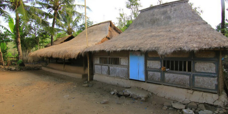 Dusun Ende, Dan Rumah Sasak yang Memikat