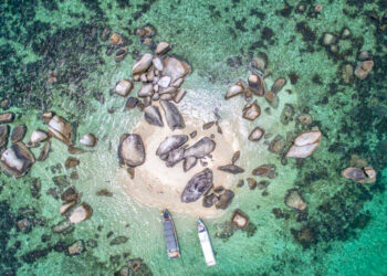 Menikmati Belitung dan Sensasi Wisata Pulaunya