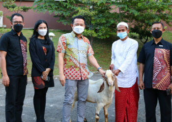 ASTON Sentul Lake Resort & Conference Center, Rayakan Idul Adha Lewat Berbagi Hewan Qurban