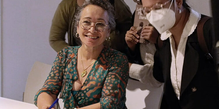 ‘Lebih Putih Dariku’, Tentang Sosok Nyai Dalam Nilai Nilai Jawa dan Pandangan Hidup Barat