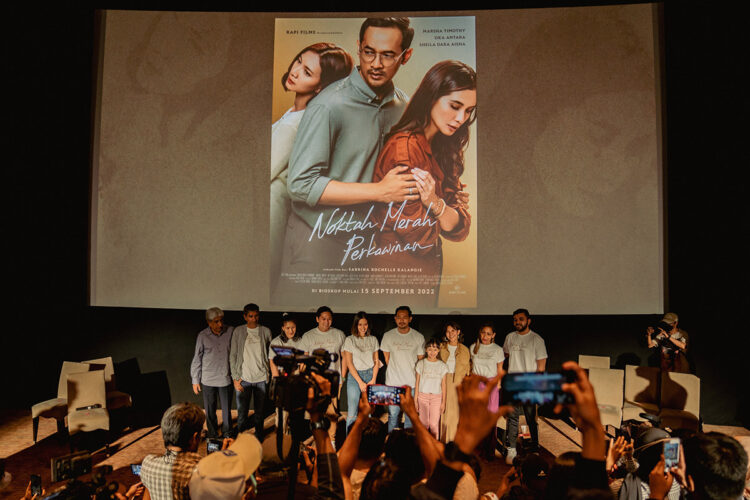 Rapi Films Luncurkan Trailer dan Poster Drama Cinta Segitiga Film “Noktah Merah Perkawinan”