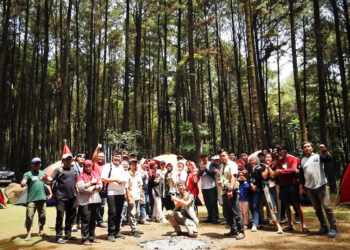 Menikmati Alam Raya dengan Momentum HUT RI, Cara KIT Menjaga Kekompakan Anggotanya