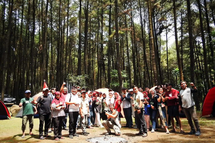 Menikmati Alam Raya dengan Momentum HUT RI, Cara KIT Menjaga Kekompakan Anggotanya