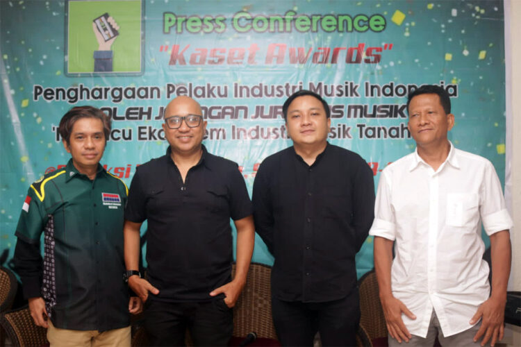 Kaset Award Sebuah Penghargaan untuk Pelaku Industri Musik Tanah Air dari Jurnalis