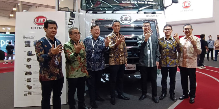 Hadirkan Model Quester Euro 5, UD Trucks Dukung Energi Bersih Ramah Lingkungan