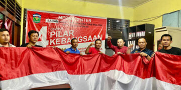 PWI Sungaipenuh Launching Gerakan 10 Juta Bendera Merah Putih