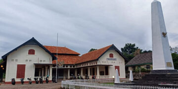 Bangkitkan Perekonomian Bengkulu, Menparekraf Dorong Pengembangan Wisata Sejarah