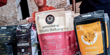 Menparekraf Dorong Pengembangan Wisata Berbasis Alam di Desa Wisata Campaga