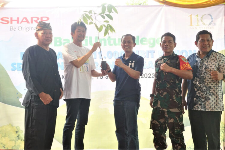 Sharp Corporation Peringati Hari Jadinya yang Ke- 110