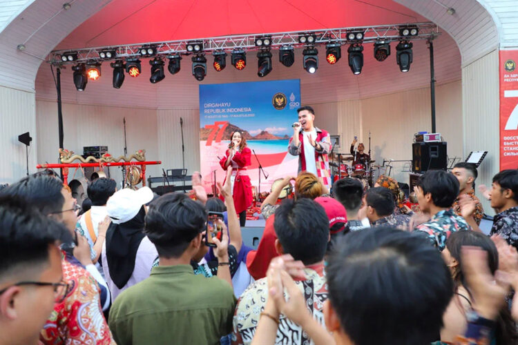 Meriahkan HUT RI ke 77, Rara LIDA & Hari LIDA Manggung di Rusia