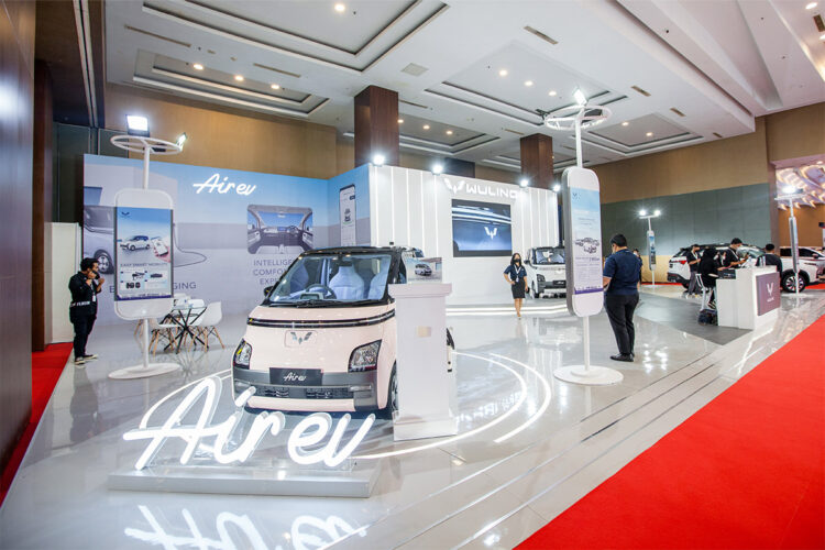 Usung Tema ‘The Future is Here’, Wuling Hadir di GIIAS Medan 2022