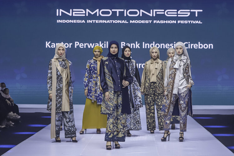 Nina Nugroho Hadirkan Koleksi Batik Ciwaringin Bertajuk “Duende” di In2MotionFest ISEF 2022
