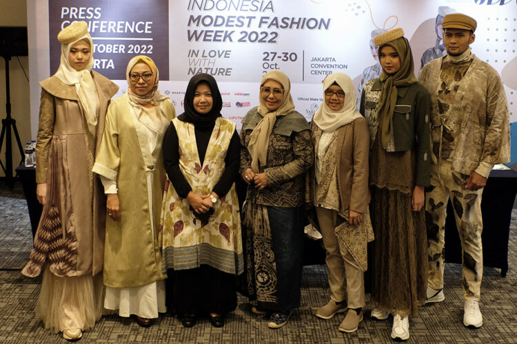 Indonesia Modest Fashion Week 2022 Usung Tema “In Love With Nature“