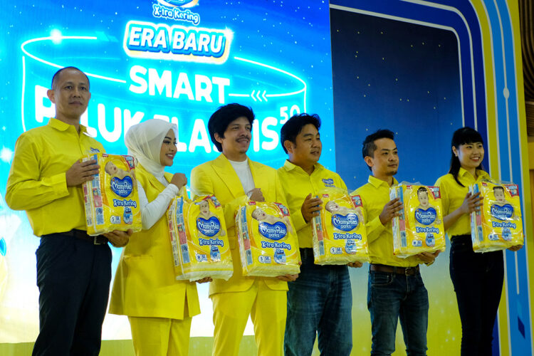MamyPoko Pants X-tra Kering “Smart Peluk Elastis 5.0” Luncurkan Teknologi Karet Pinggang Elastis