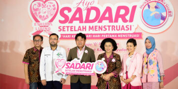 Charm, YKPI & Kemenkes Rilis Slogan “Ayo SADARI Setelah Menstruasi” Cegah Kanker Payudara Stadium Lanjut