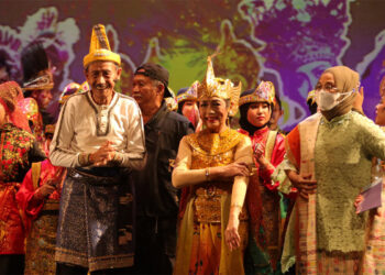 Tampil Luar Biasa, GCN Hadirkan Tari & Musik Tradisi Indonesia di TIM, Jakarta