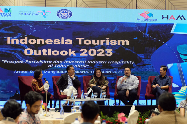 Bidik 7,4 Juta Wisman, Indonesia Harus Perkuat Destinasi di Dalam Negeri