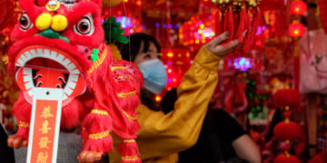 Melihat Kemeriahan Menjelang Imlek di Pecinan Glodok Jakarta