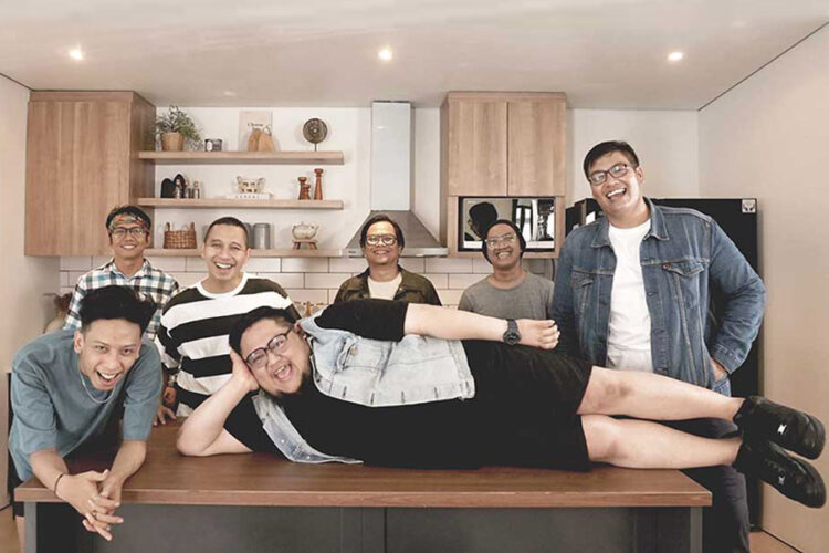 Private Number Ajak The Rain Suguhkan Aransemen Anyar di Lagu Lawas ‘Tembak’