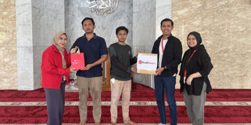 RedDoorz Berbagi Takjil di Bulan Suci Ramadan 1444 H