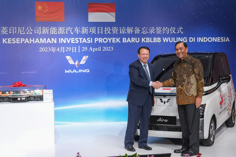 Wuling Tandatangani MoU Investasi Proyek Baru KBLBB