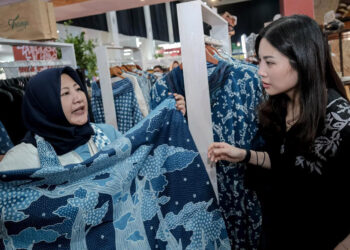 Angela Sebut Batik Merupakan Alat Diplomasi Budaya