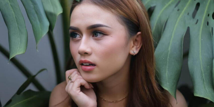 Caca Elsa Bidik Dunia Modeling Jadi Pelabuhan Karier