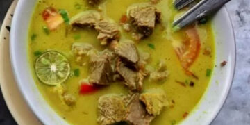 Ke Bogor Jangan Lupa Nikmati Soto Kuning Legendaris Pak M. Yusuf