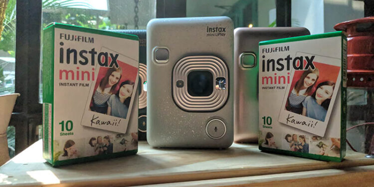 Instax Mini LiPlay Resmi Diluncurkan Dengan 4 Fitur Unggulan