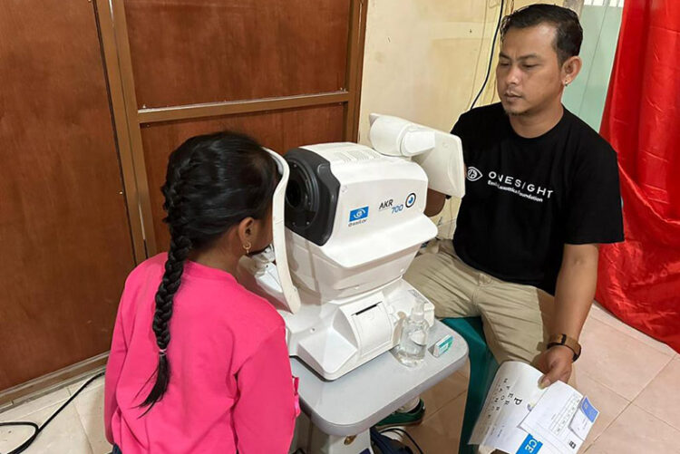 Peringati Hari Anak Nasional 2023, Onesight EssilorLuxottica Adakan Pemeriksaan Mata Gratis
