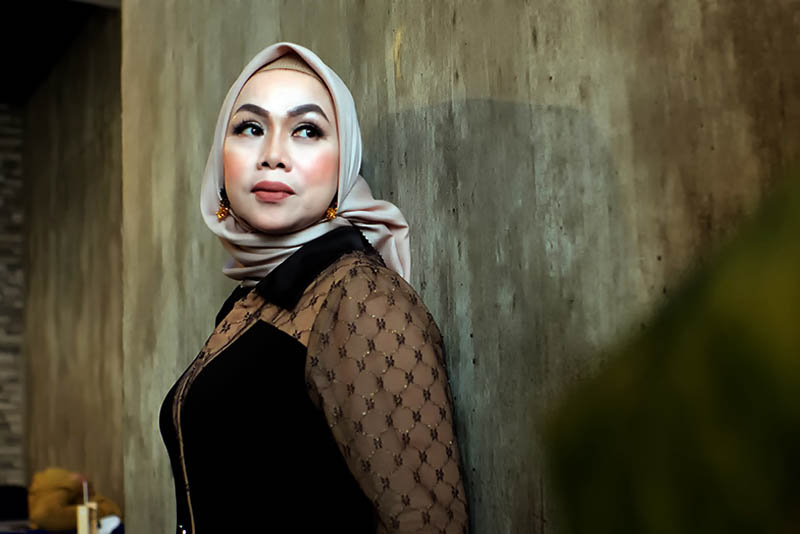 Rilis Single Religi Lanjutan, Tia Veres Hadirkan ‘Rinduku Pada Rosul’