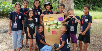 Sekolah Adat Arus Kualan, Sekolah Tradisional Lestarikan Budaya Dayak