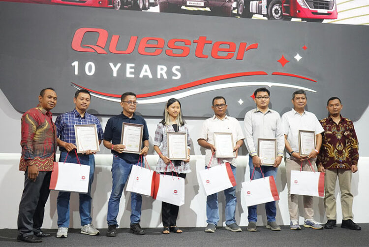UD Trucks Indonesia Beri Penghargaan Kepada 17 Karoseri yang Patuhi Persyaratan Keselamatan Kemenhub