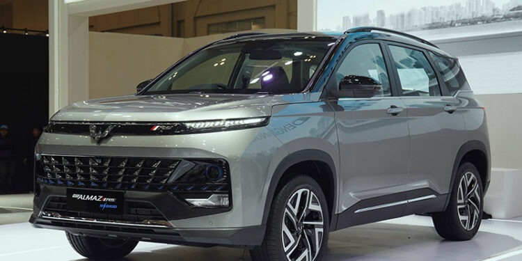 Wuling Hadirkan Perdana Eksterior & Interior New Almaz RS di GIIAS 2023
