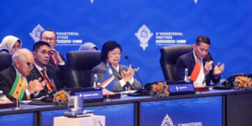 Menparekraf Hadiri Ministerial Meeting KTT AIS Forum 2023